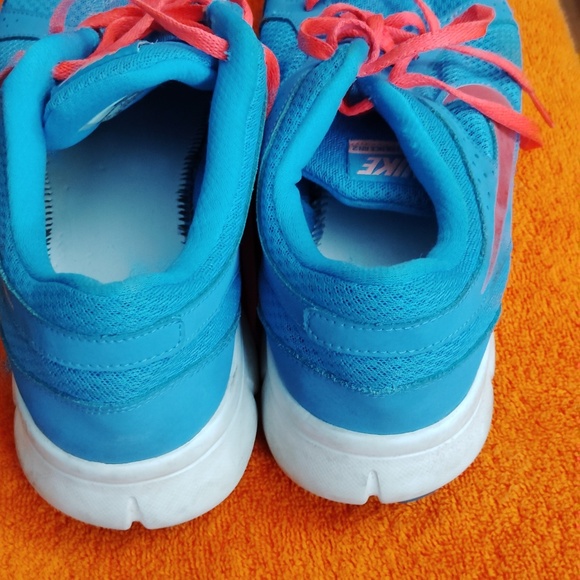 NIKE FLEX EXPERIENCE RN 2 - Picture 3 of 5